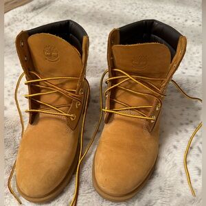 Timberland Womens 6Inch Premium Waterproof Boot